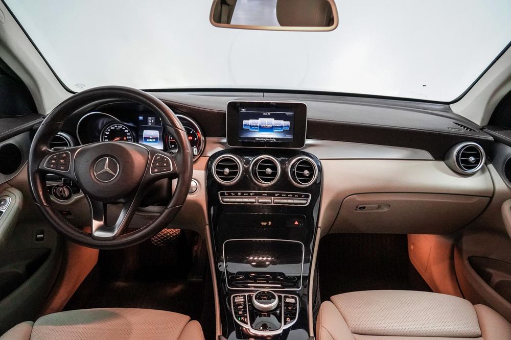Mercedes-Benz GLC 250 — fotografia 5