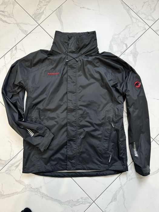куртка Mammut с технологией DRYtech.