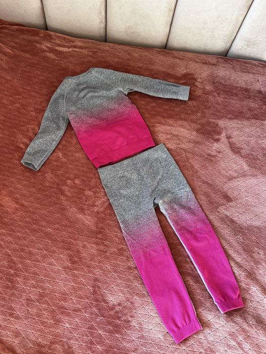 Bielizna bezszwowa termiczna 2części, roz. 98-104