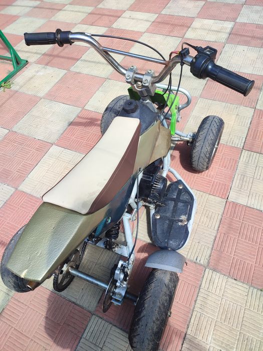 Квадроцикл дитячий