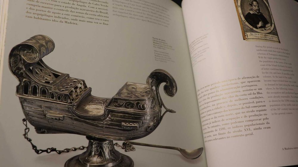 "Funchal - Uma Porta Para o Mundo" -> NOVO