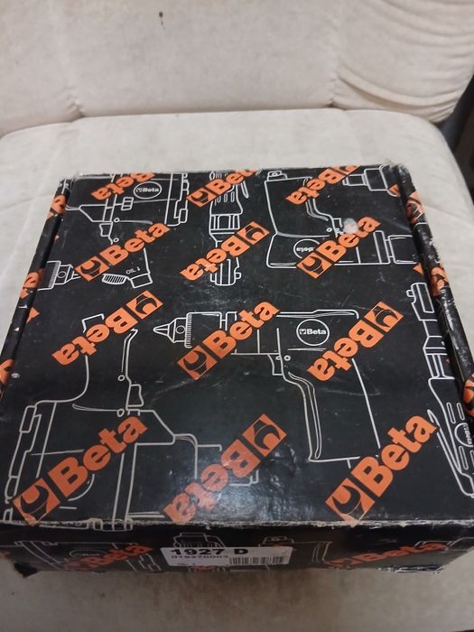 Гайковерт пневматичний Бета.