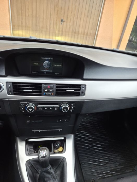 BMW e91 2.0 benzyna