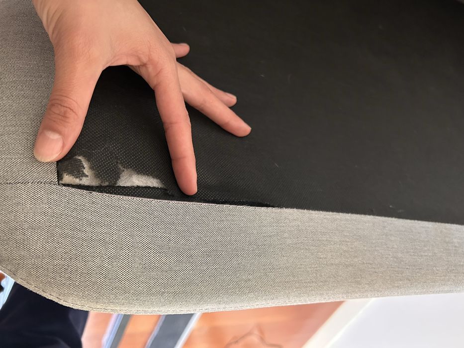 Cama IKEA desmontada usada