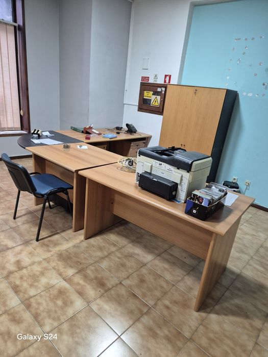 Mobiliário escritório variado