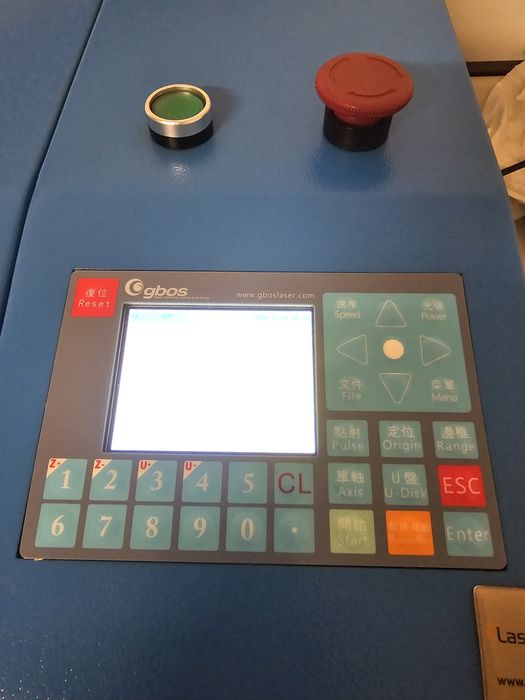 Máquina de laser - Corte e Gravação