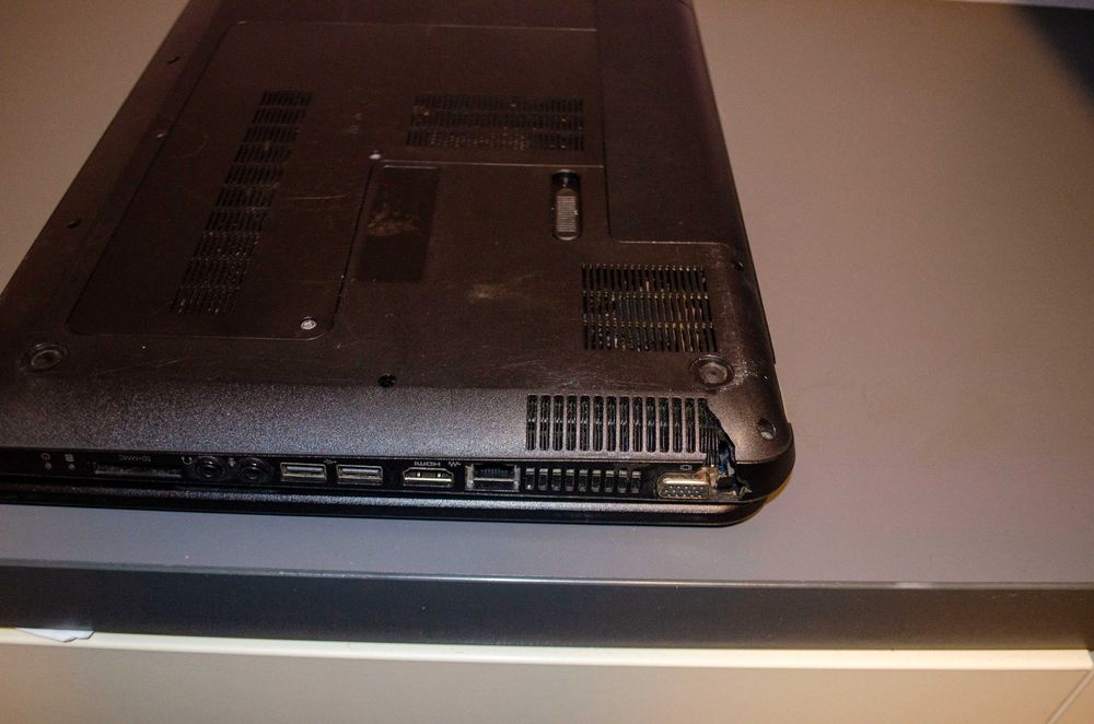 ноутбук HP pavilion g7-1326sr