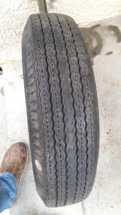 Pneus clássicos  5.75 -16, 6.70-15, 5.60-13 , 5.95-13, 5.90/600-13