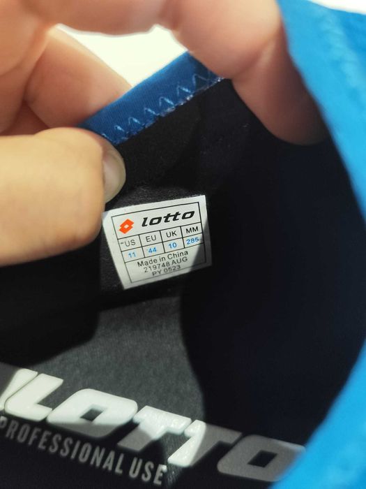 Chuteiras de futebol Lotto Solista 200 VII FG - NOVAS com etiqueta