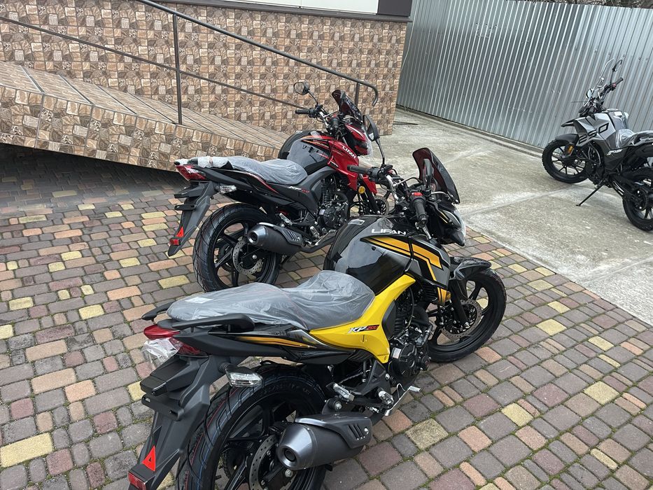 Мотоцикл 2025 Lifan kp200