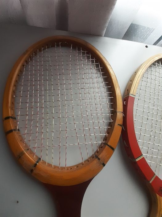 Ракетка для великого тенісу