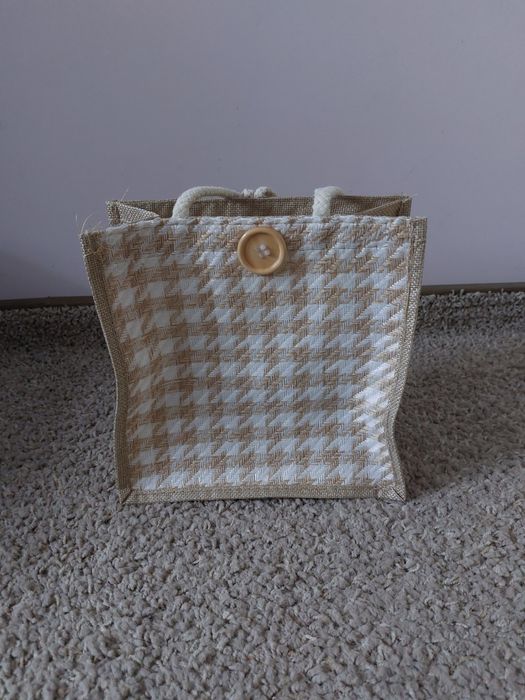 Torebka do ręki, siatka w pepitka beżowa