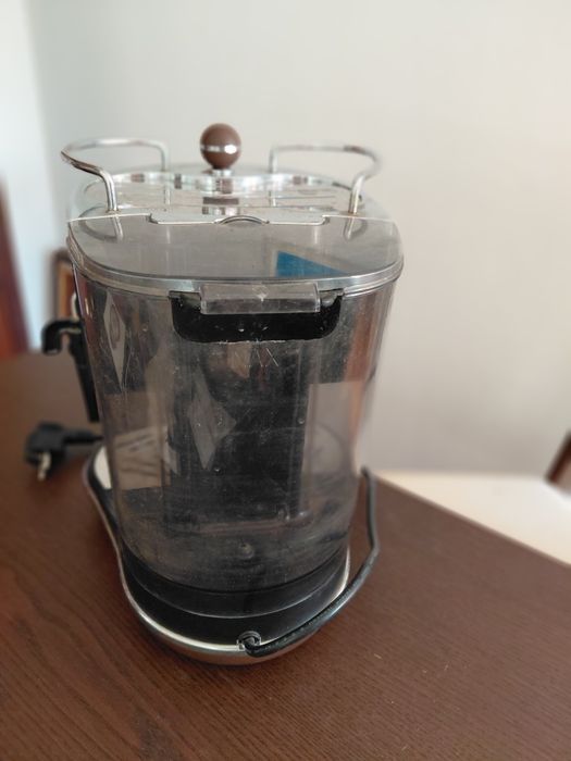 Máquina de café Delonghi Ecov 310