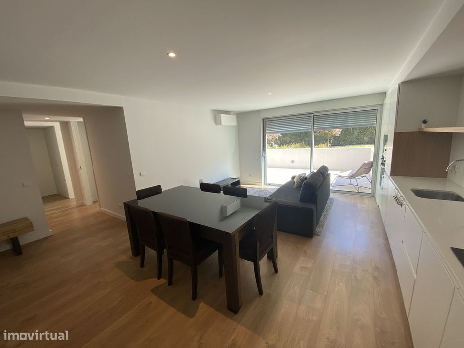 Apartamento T2+1 Totalmente mobilado e equipado com palamenta