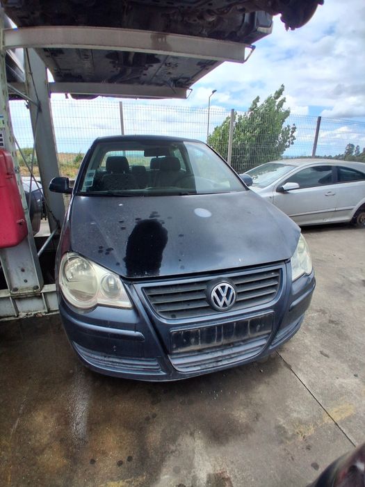 VW Polo 9N para peças