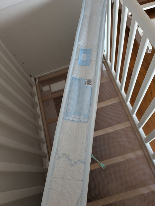 Berço IKEA + colchão  zippy baby