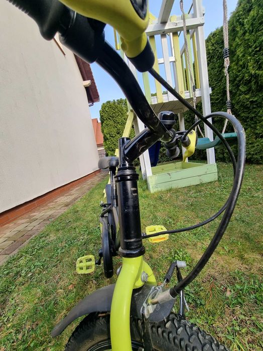 Rower dla chłopca btwin dark hero  16 cali