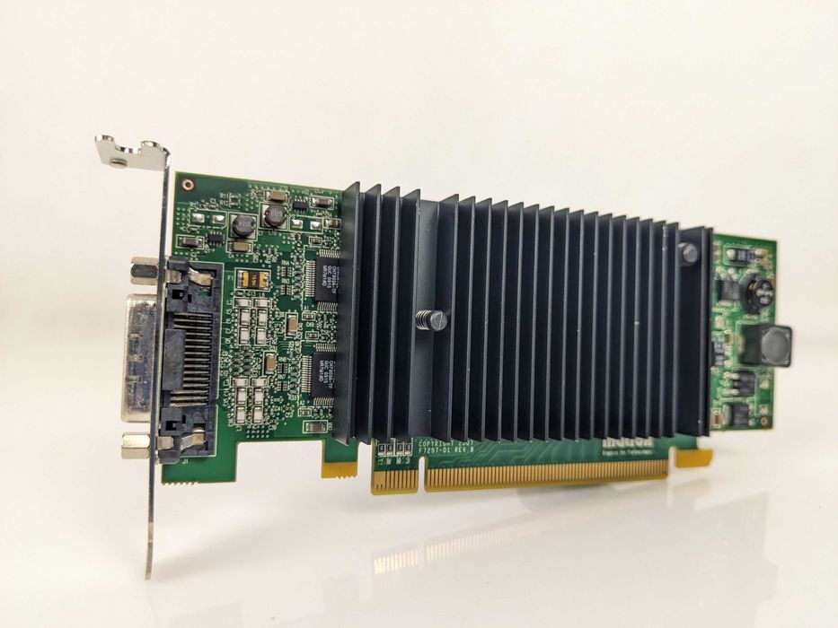 Kolekcja kart graficznych ATI FirePro Matrox Radeon Quadro 256MB 512MB