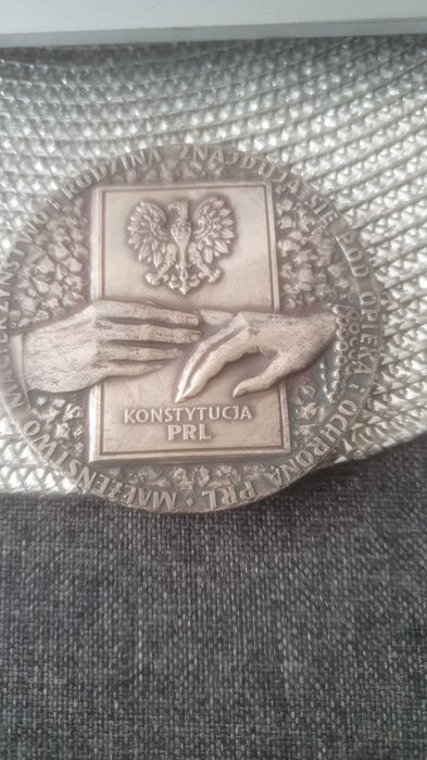 Medal --Konstytucja Rodzina Małżeństwo
