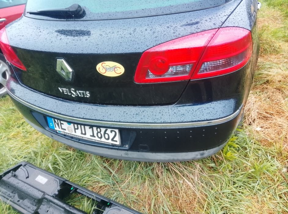 Zderzak tył tylni renault vel satis kolor nv472 stan idealny