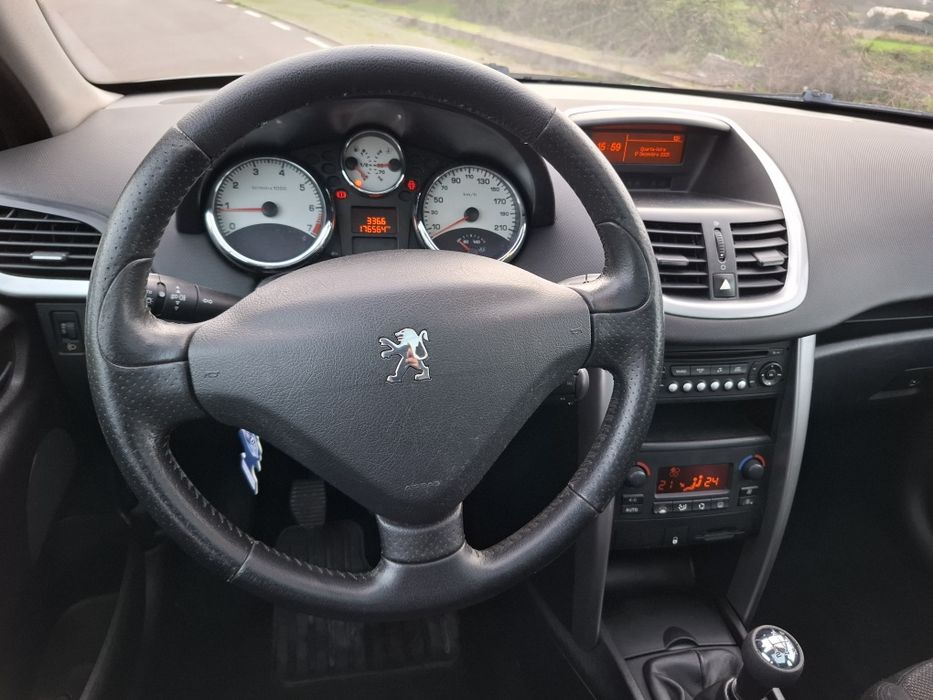 Peugeot 207 1.4SW de 2007