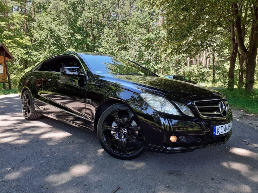 Mercedes Benz w212 e200 cgi Szczucin • OLX.pl