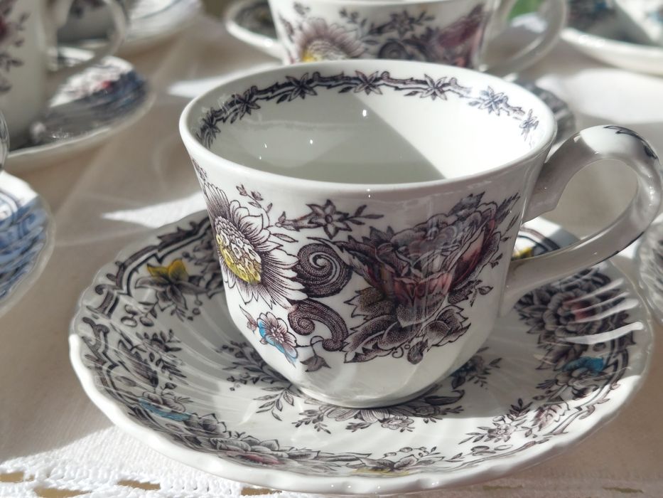 Serviço Vintage café Inglês, pintado à mao, Ridgway Ironstone Clinfto