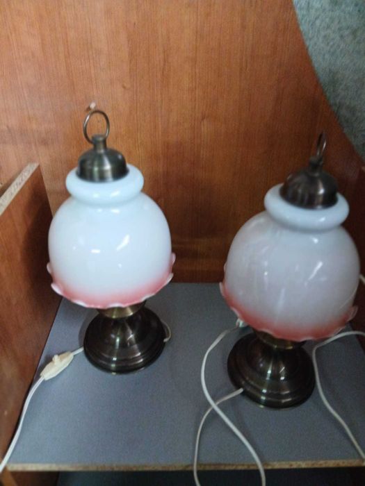 Candeeiros rosa antigos