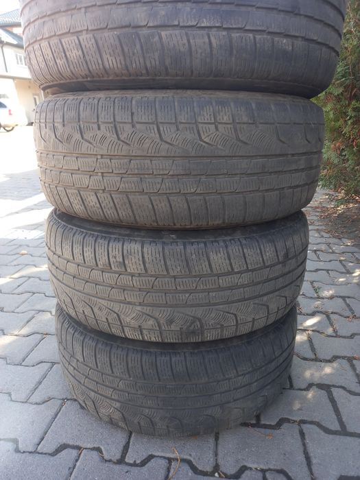 Всесизонна гума БРОНЬОВАНА PIRELLI 245/50/18