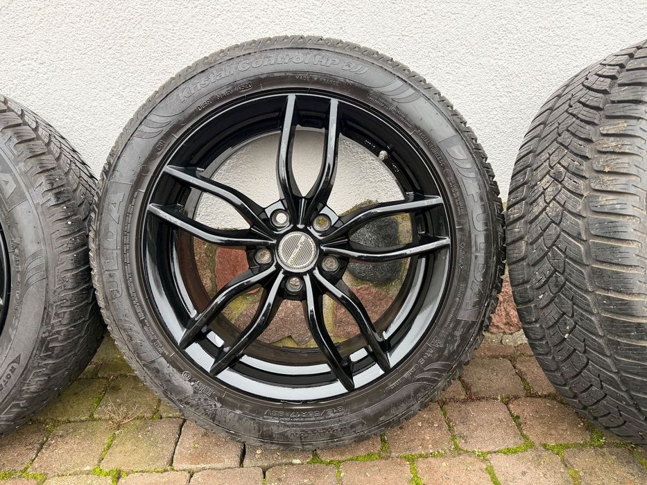 Koła felgi Hyundai Kona I40 5x114.3 zimą 215/55/17