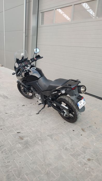 Suzuki v-strom 650 ABS 2010 rok niski przebieg