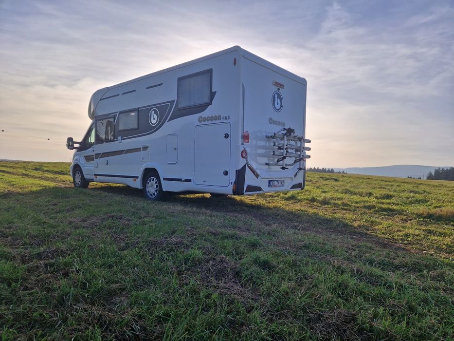 Wynajem kampera półintegra Benimar