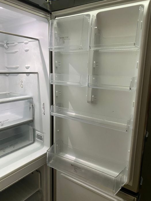 Frigorifico Hoitpoint combinado