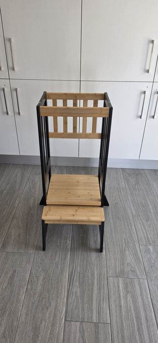 Torre de aprendizagem Montessori da marca COSYLAND.