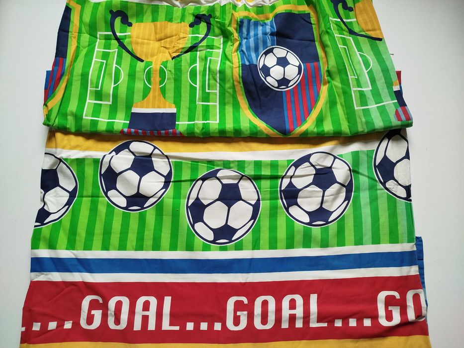 Zasłona piłkarska do dziecięcego pokoju