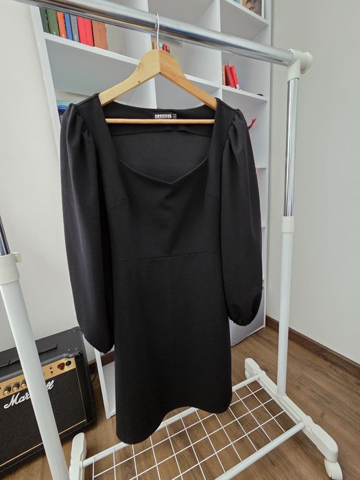 Романтична та святкова сукня бренду Karree