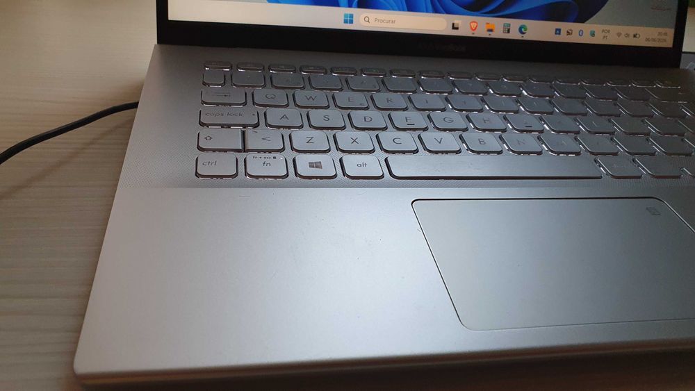 Portátil Asus Vivobook 14 X420FA