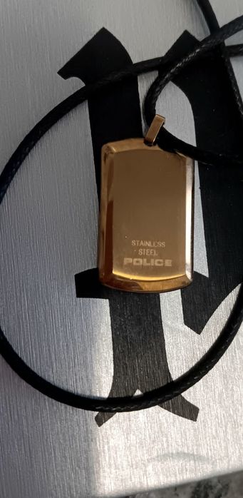 Artigos Police originais