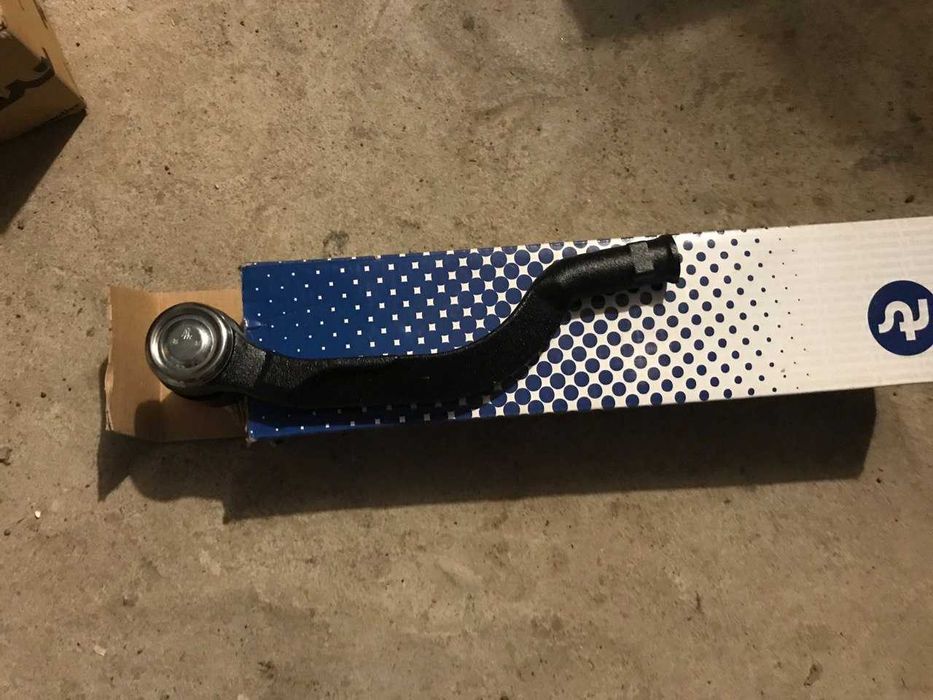 Наконечник рульової тяги лівий Renault Trafic / Opel Vivaro