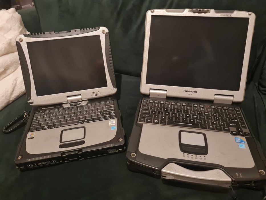 Panasonic CF 19 i CF 30