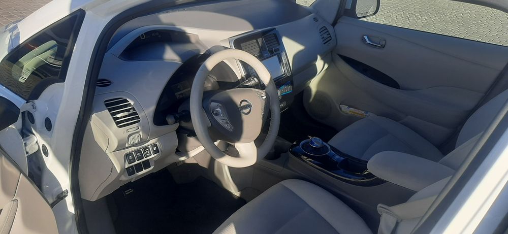 Nissan Leaf 2014 рік