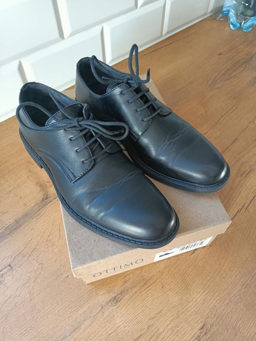 Buty do garnituru rozm 36