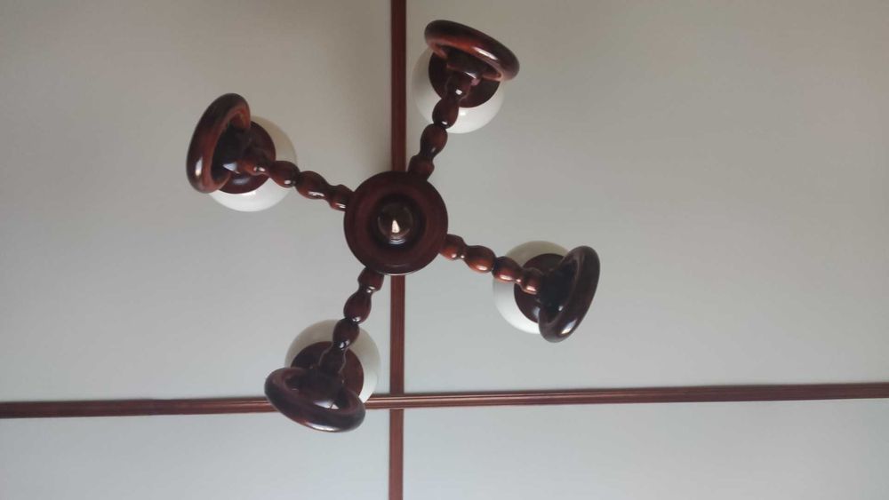 Drewniana lampa wisząca, sufitowa (drewno, ciemny brąz)