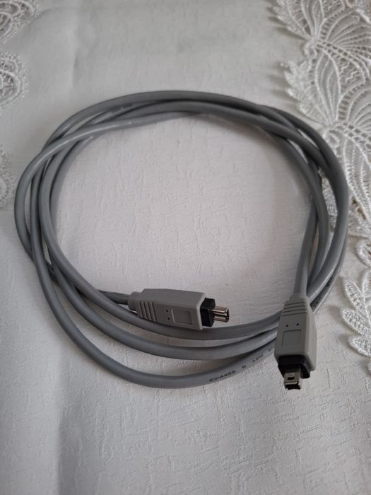 Kabel video kamery FireWire IEEE  iLink 1394  6-pin na 4-pin