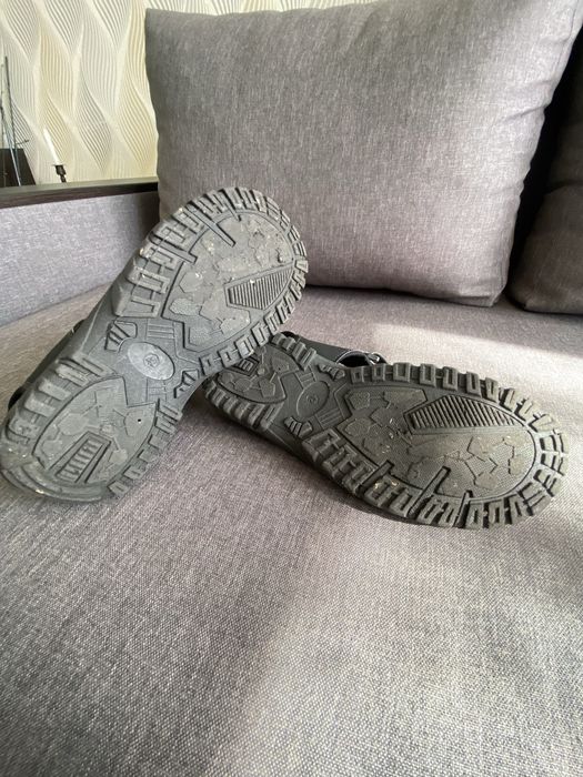 Босоніжки 42 розмір