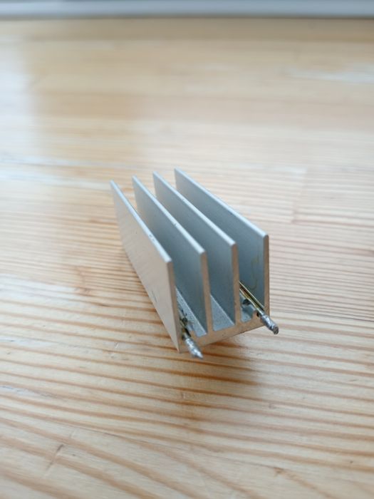 Радіатори для транзисторів