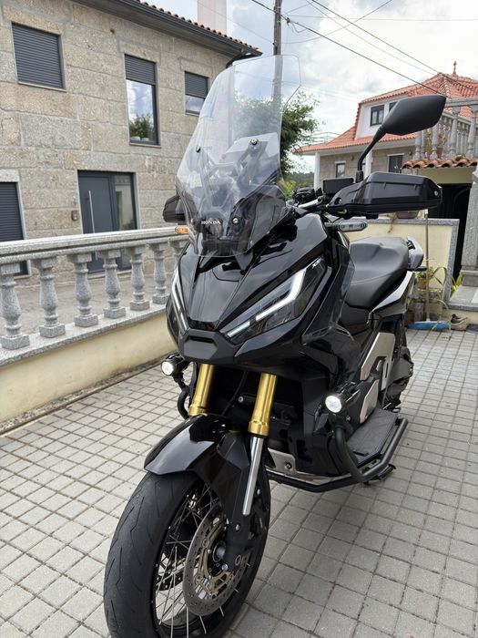 Honda xadv 750 como nova