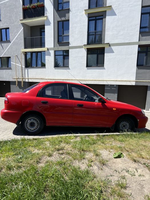 Продаєтьс  ланос 1.4 бензин