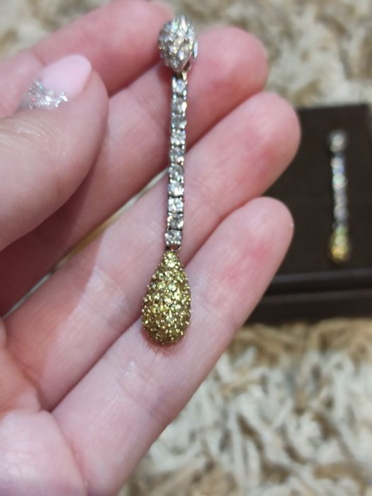 Zestaw kolczyki i wisiorek