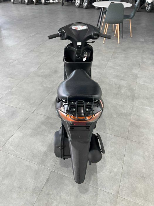 Скутер Suzuki Address V50